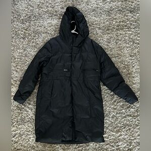 Under Armour Women’s Down Parka Size Large Black Awesome Jacket Coat Puffer